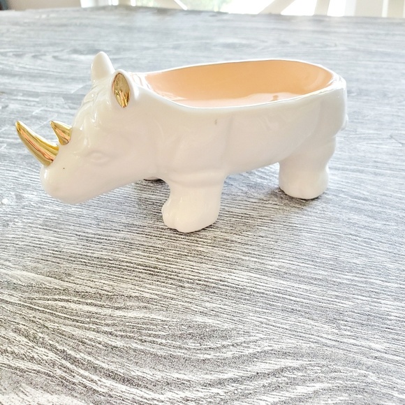 💥LAST ONE💥NIB Anthro Remi the Rhino Trinket Dish - Picture 2 of 6